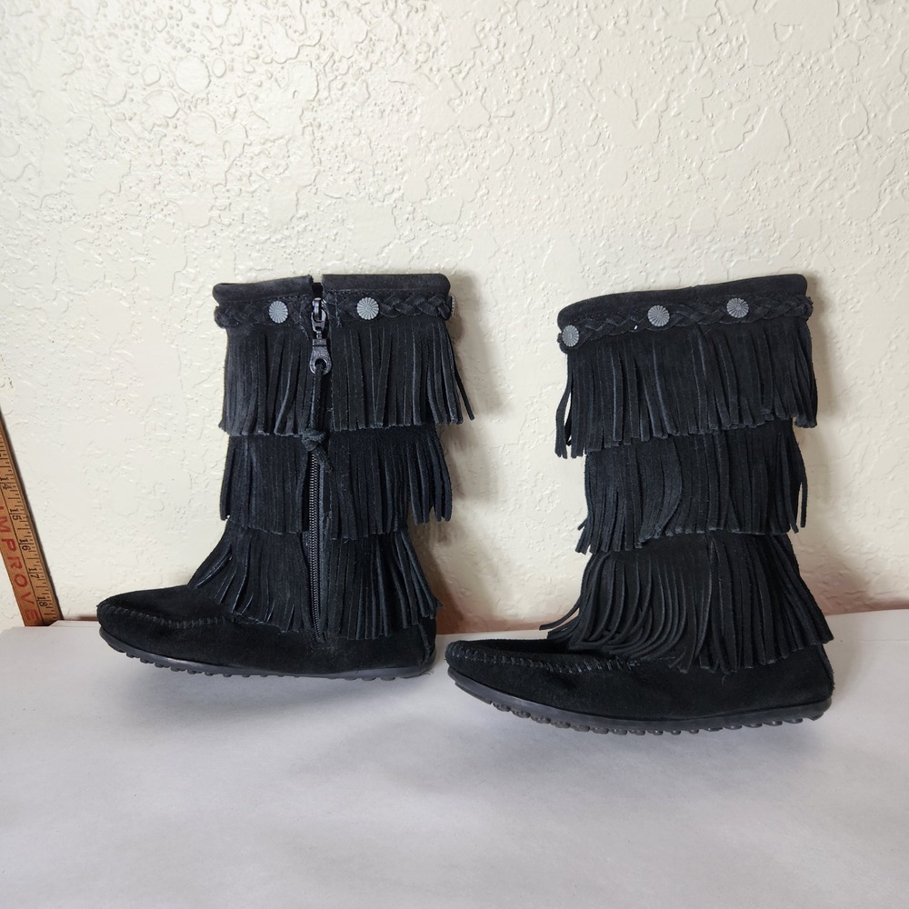 Minnetonka Kids 2659 3-Layer Fringe Suede Moccasin Boots Black Size 2